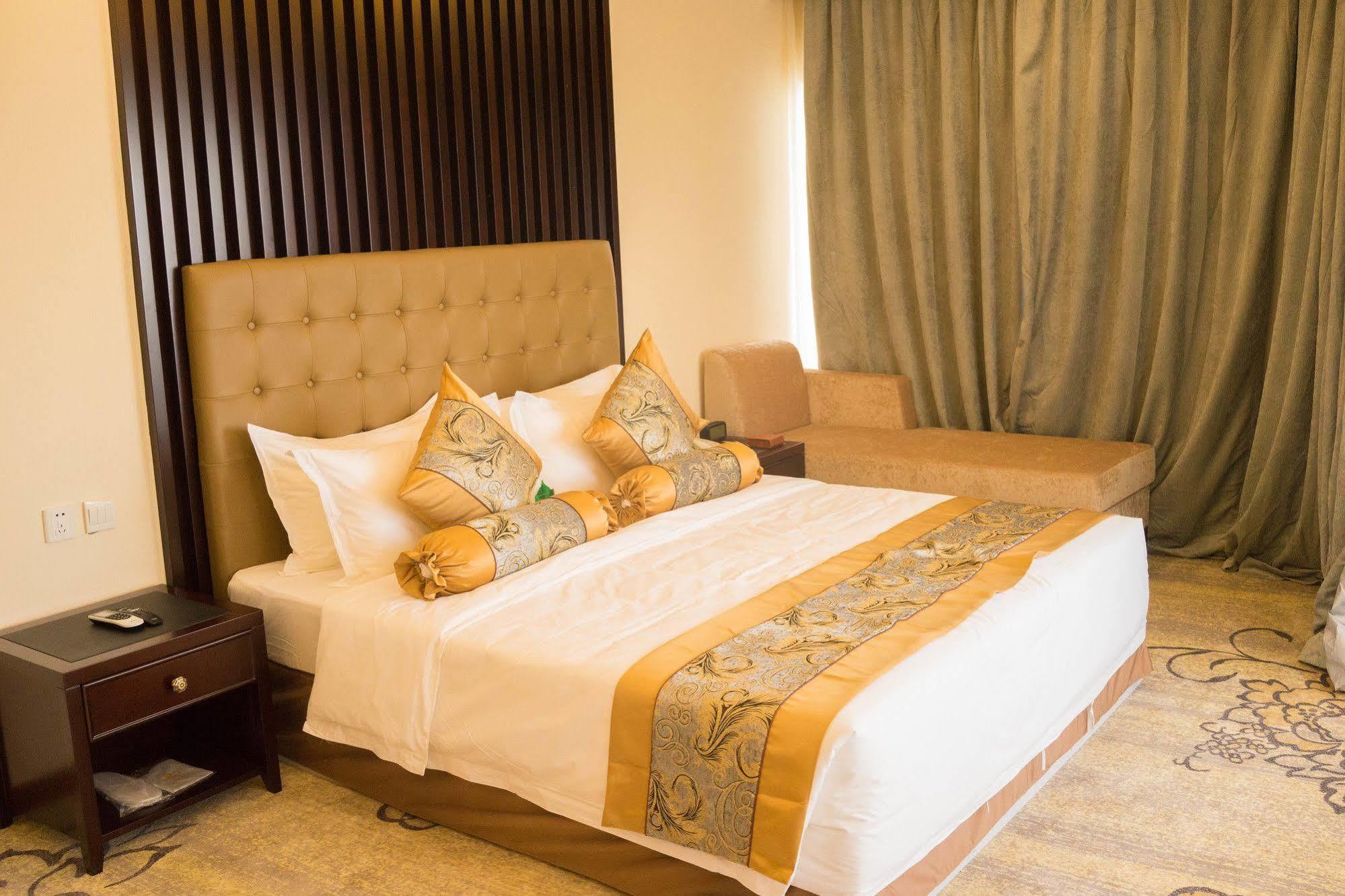 Bintumani Hotel Freetown Exterior foto